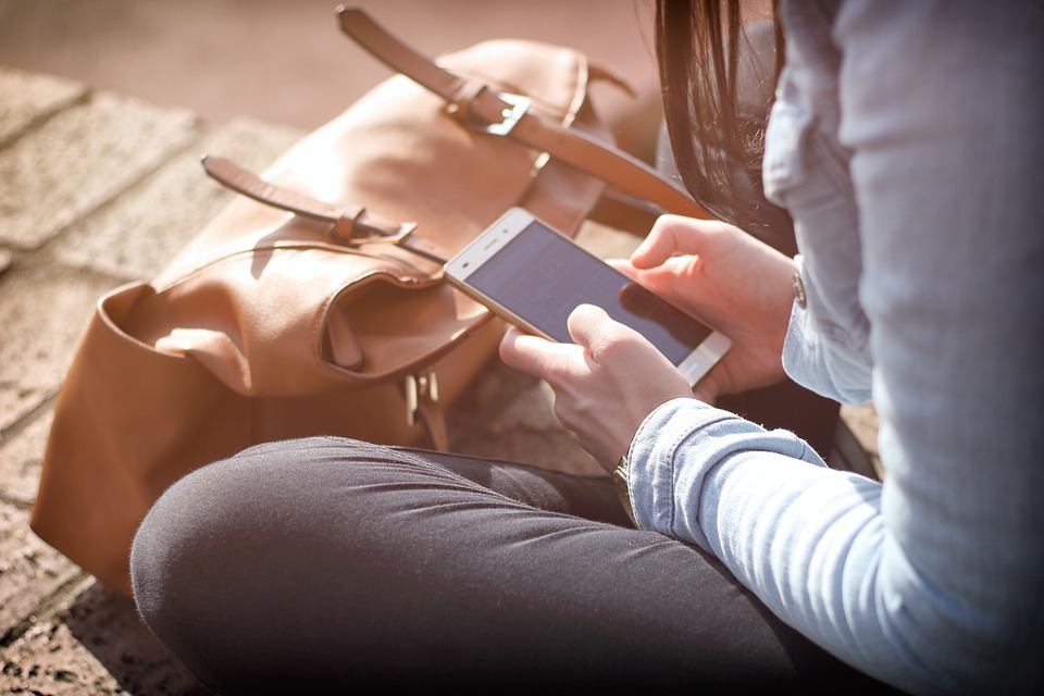 Bestellbestätigung per SMS, E-Mail & Live-Status: 3 gute Gründe